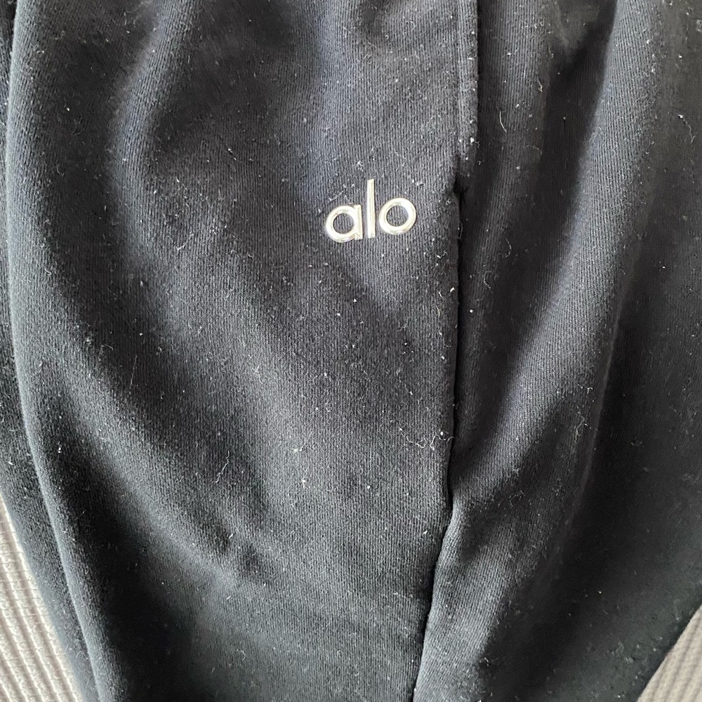 ALO Yoga Black Joggers
